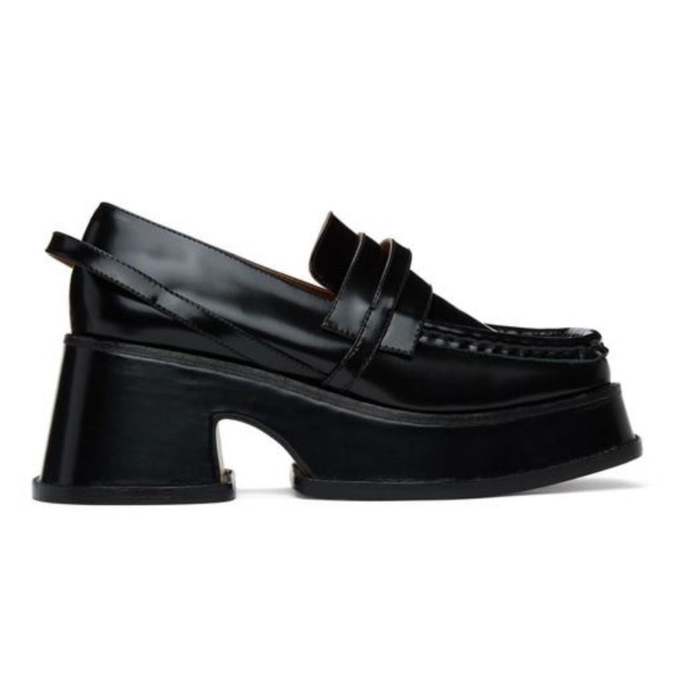 Shu shu tong loafer